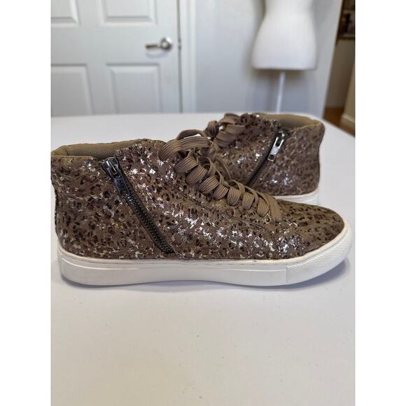 Corky's  Hey Girl Imagine Metallic Leopard Print Lace Up High Top Sneaker Sz8 - Picture 7 of 10